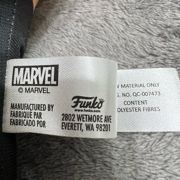 Funko Marvel Luchadores Deadpool 17 Inch Plush Figure - Picture 5 of 6